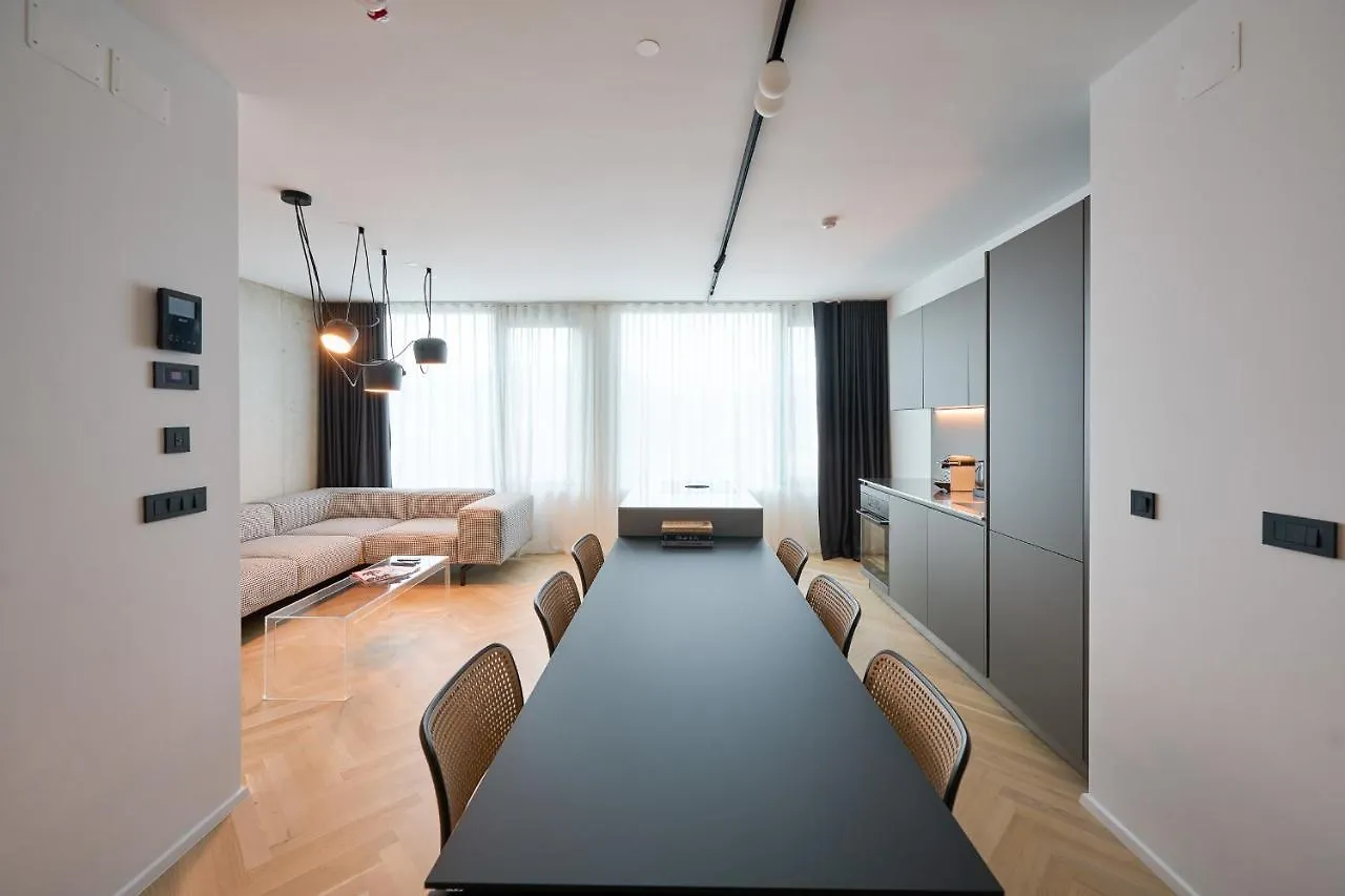 Hotel apartamentowy Neu Residences Smart Stay Lublana